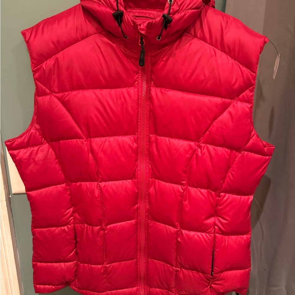 Women’s hi-tec Red Puffer Vest